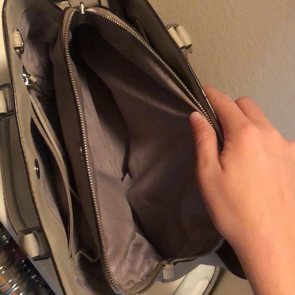 Michael Kors Purse - Picture 4 of 7